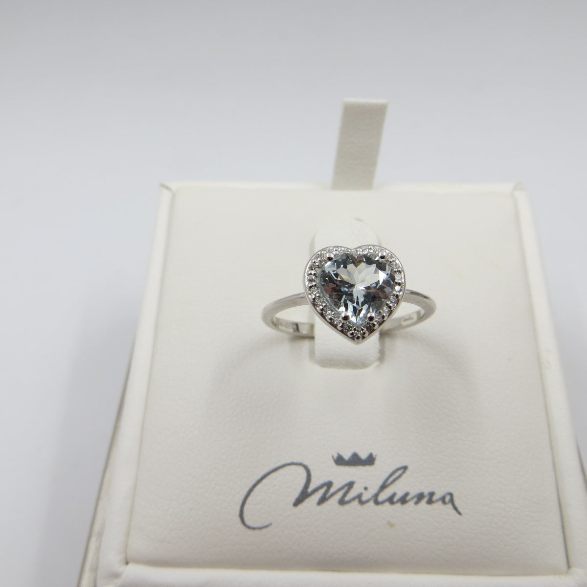 Anello MILUNA Cuore Acquamarina e Brillanti