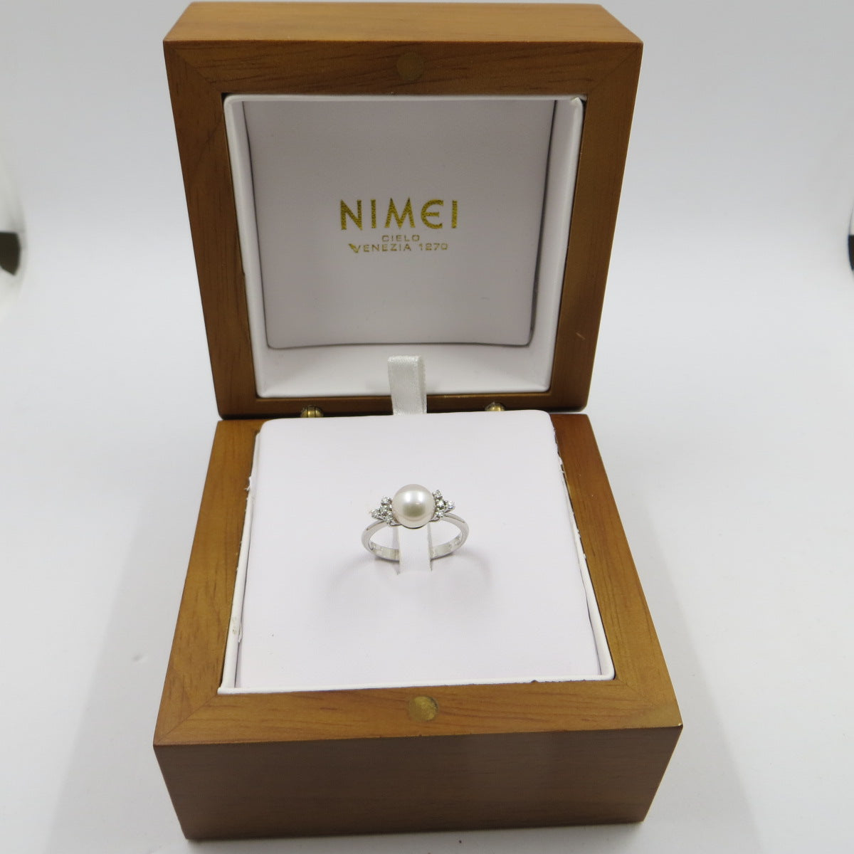 Anello NIMEI Perla Antiqua Akoya Brillanti