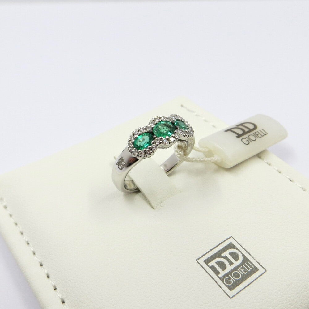 Anello Trilogy DAVITE&DELUCCHI in Oro Diamanti e Smeraldi