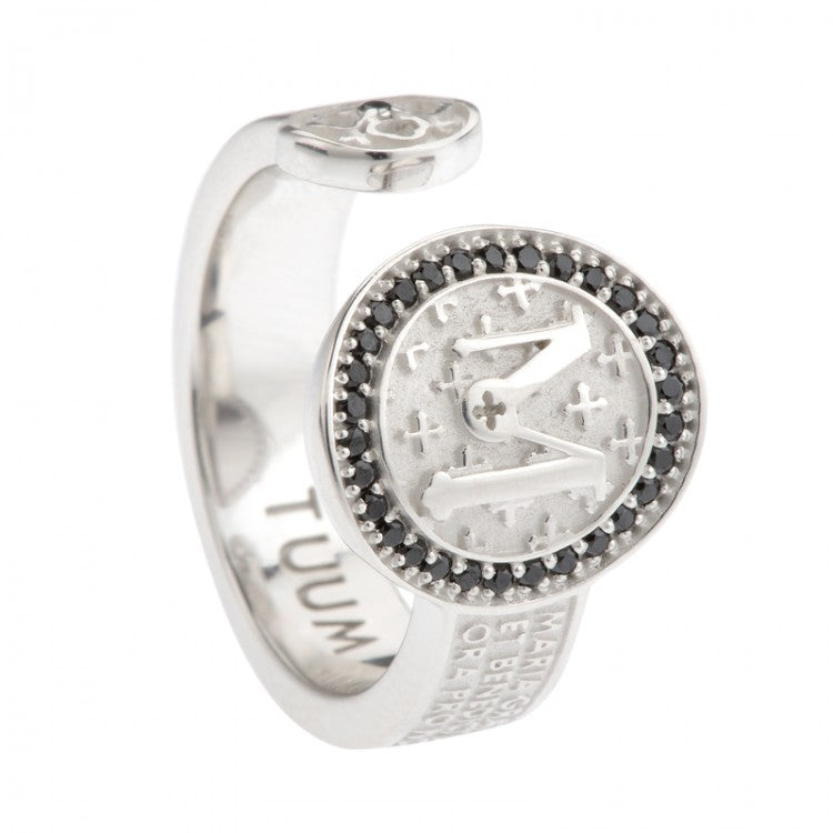 Anello TUUM INFINITUUM MATER in argento rodiato con spinelli neri e diamante nero