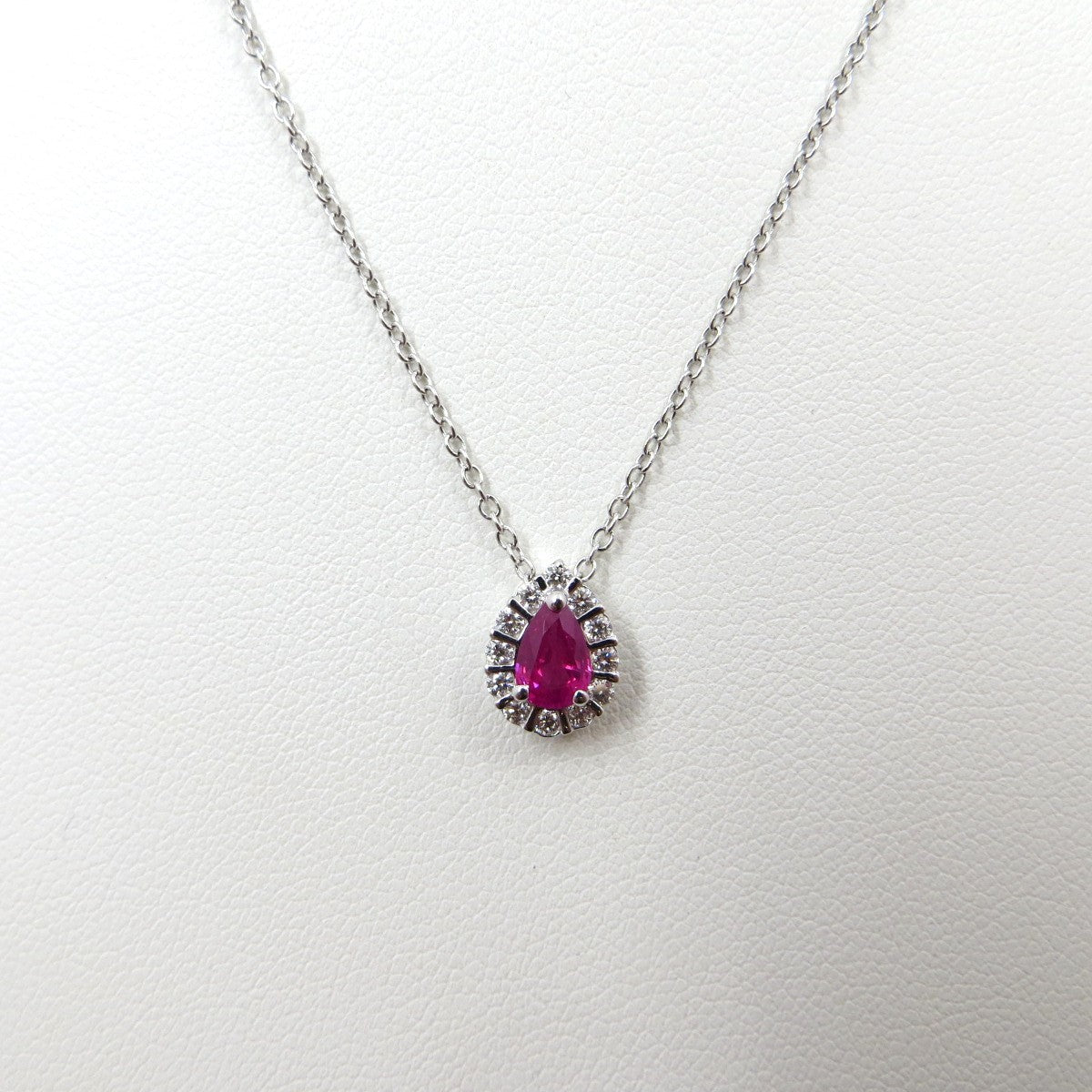 Collana con pendente DAVITE&DELUCCHI Oro, Diamanti e Rubino