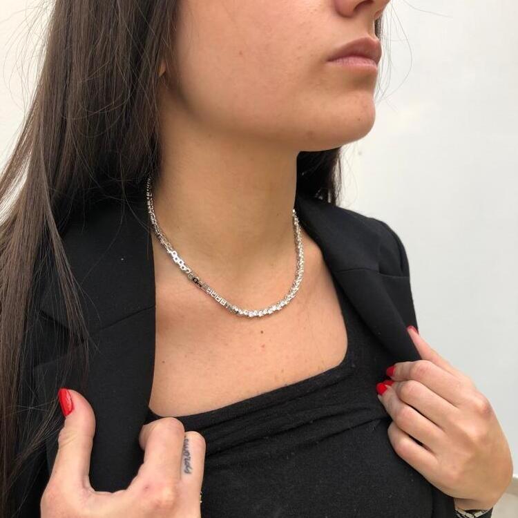 Collana SOVRANI in argento e pietre