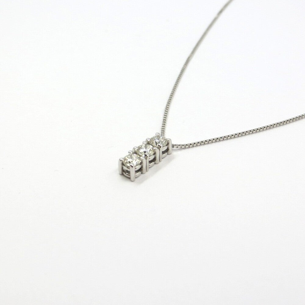Collana con pendente Trilogy DAVITE&DELUCCHI Oro e Diamanti