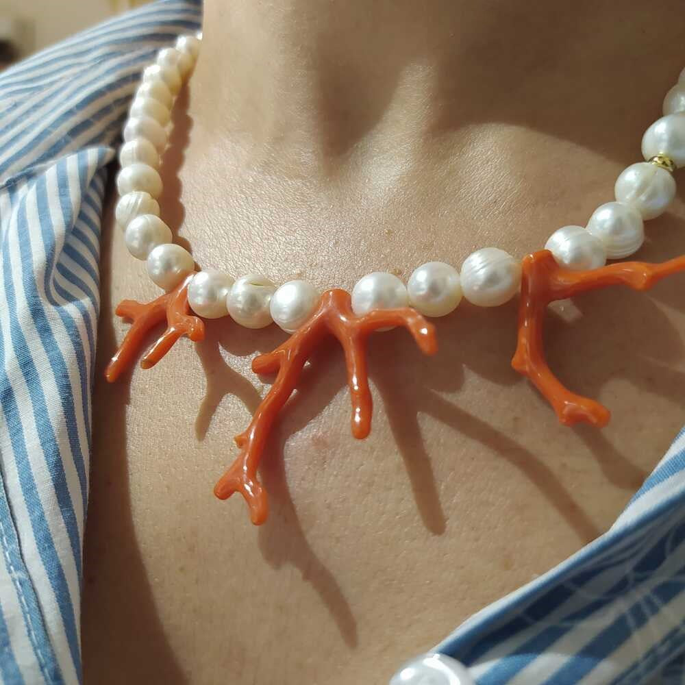 Collana SOVRANI in Argento dorato con Perle e Corallo